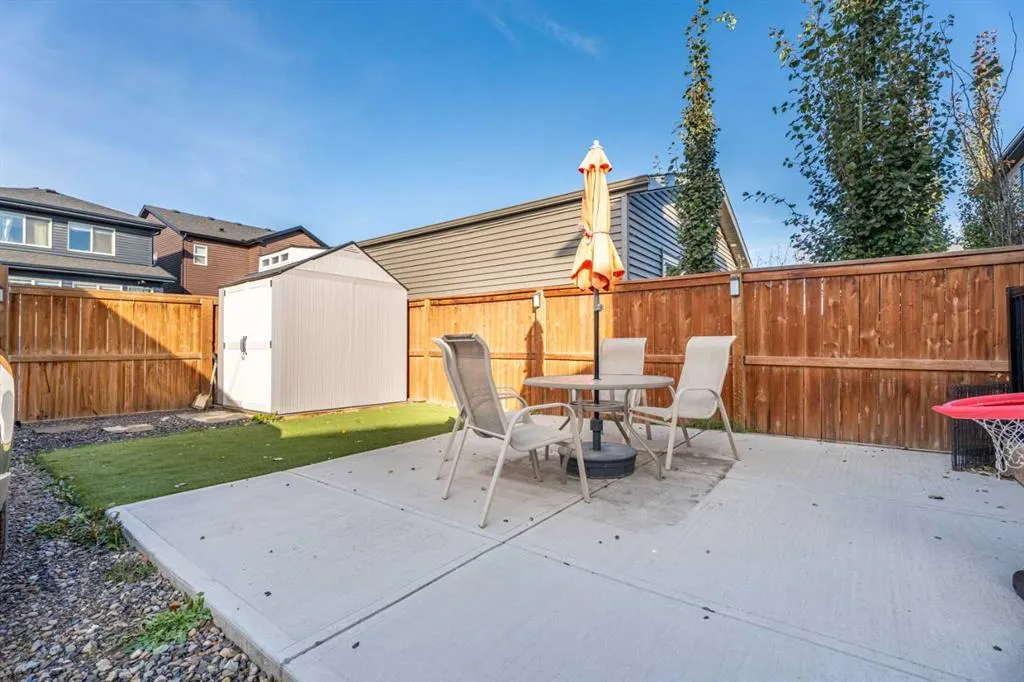 111 Wolf Creek Manor SE
