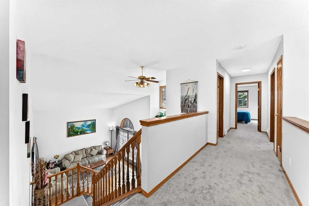 127 Edgebrook Circle NW