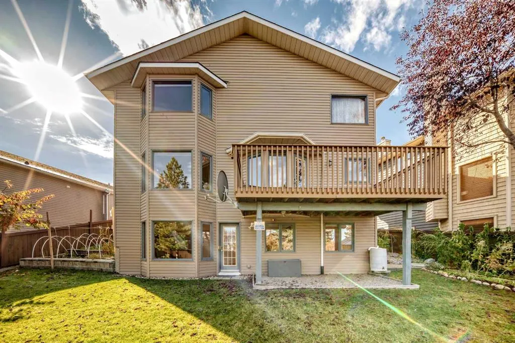 127 Edgebrook Circle NW