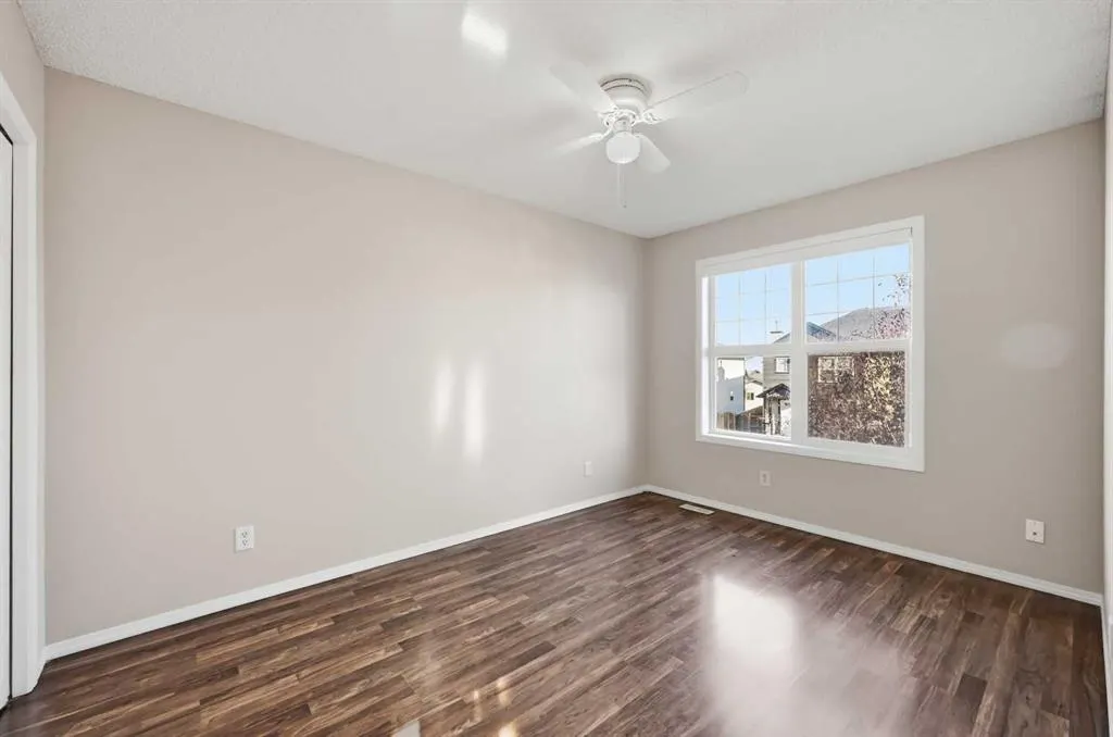 33 Saddlebrook Common NE