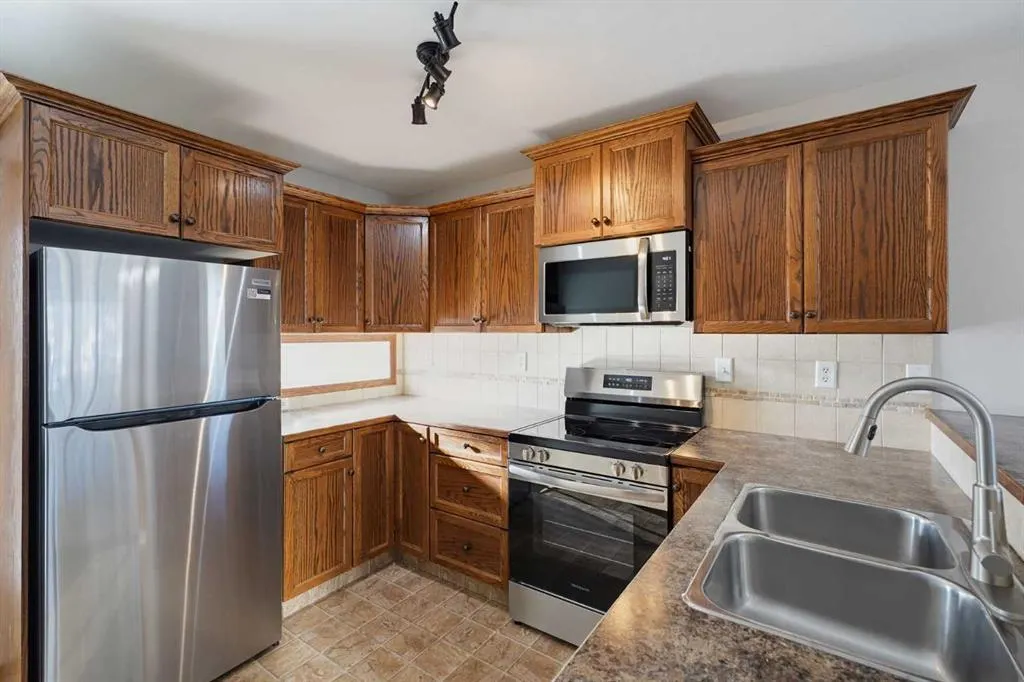 124 Kentwood Drive