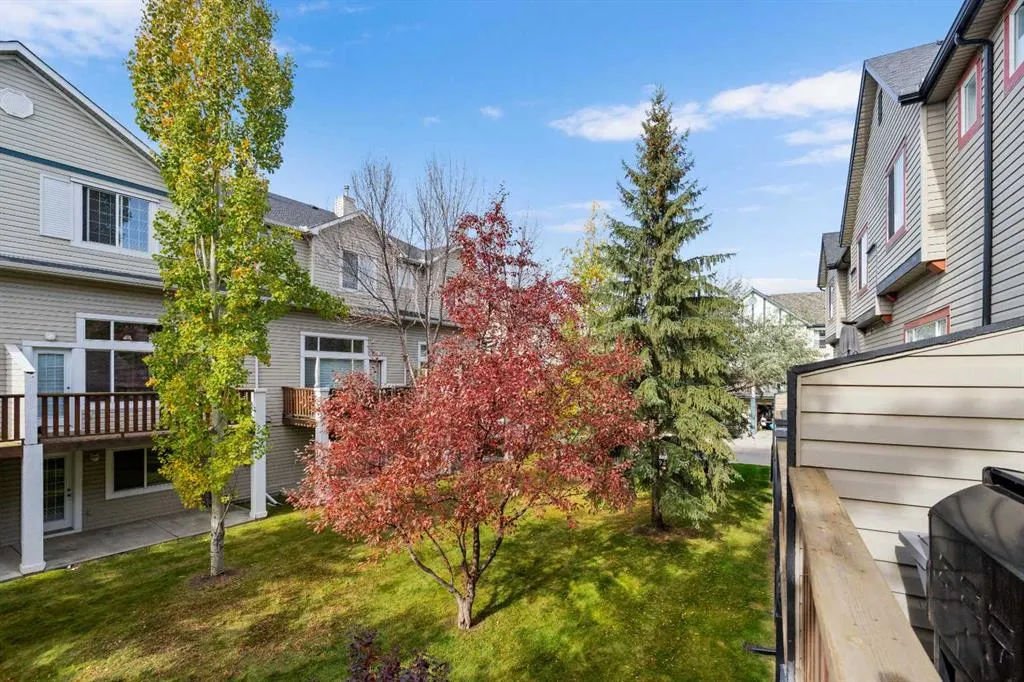231 Copperfield Lane SE