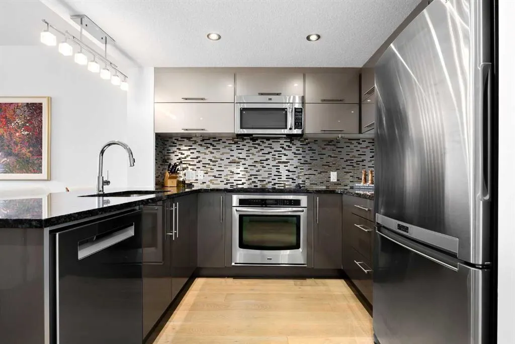 1110 3 Avenue NW #504