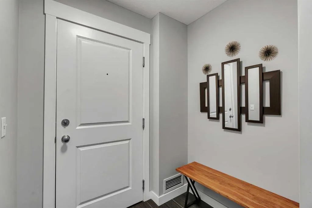11 Mahogany Row SE #1410