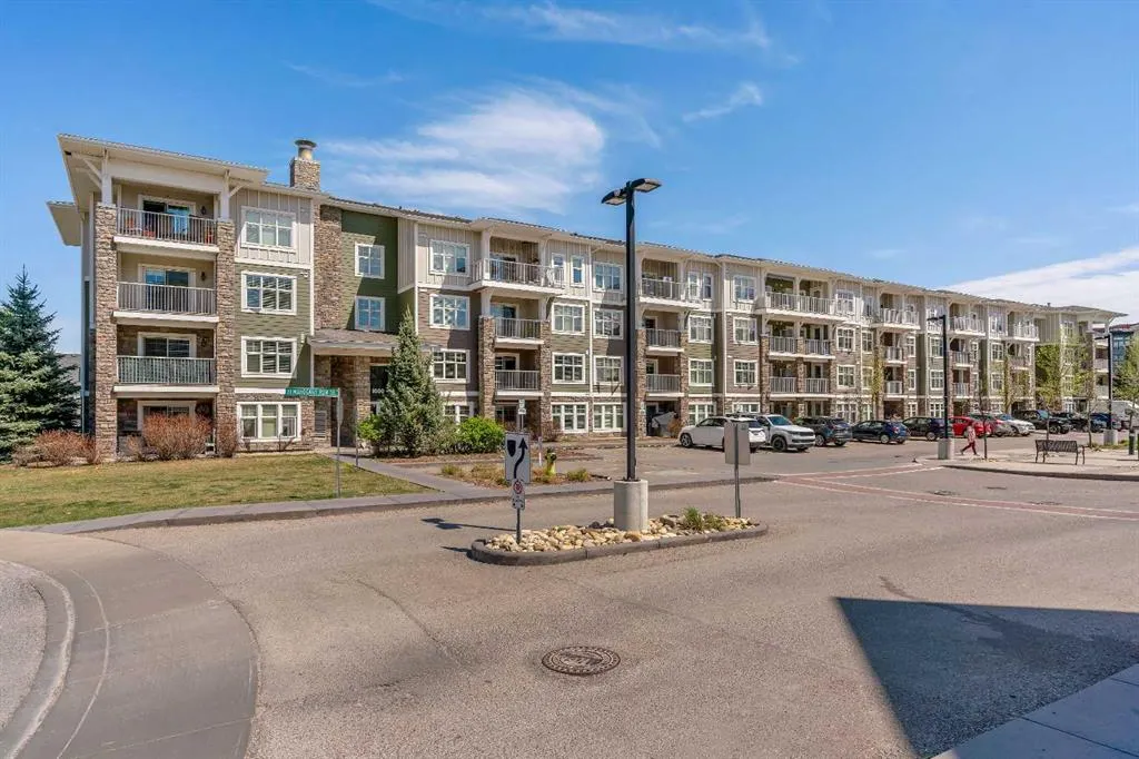 11 Mahogany Row SE #1410
