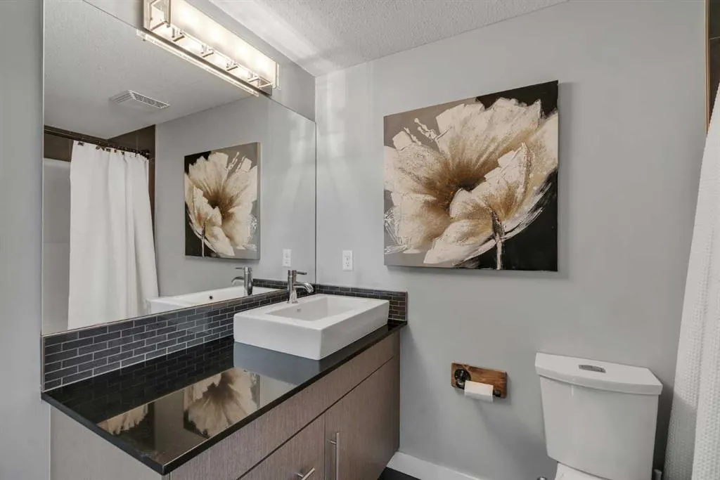 11 Mahogany Row SE #1410