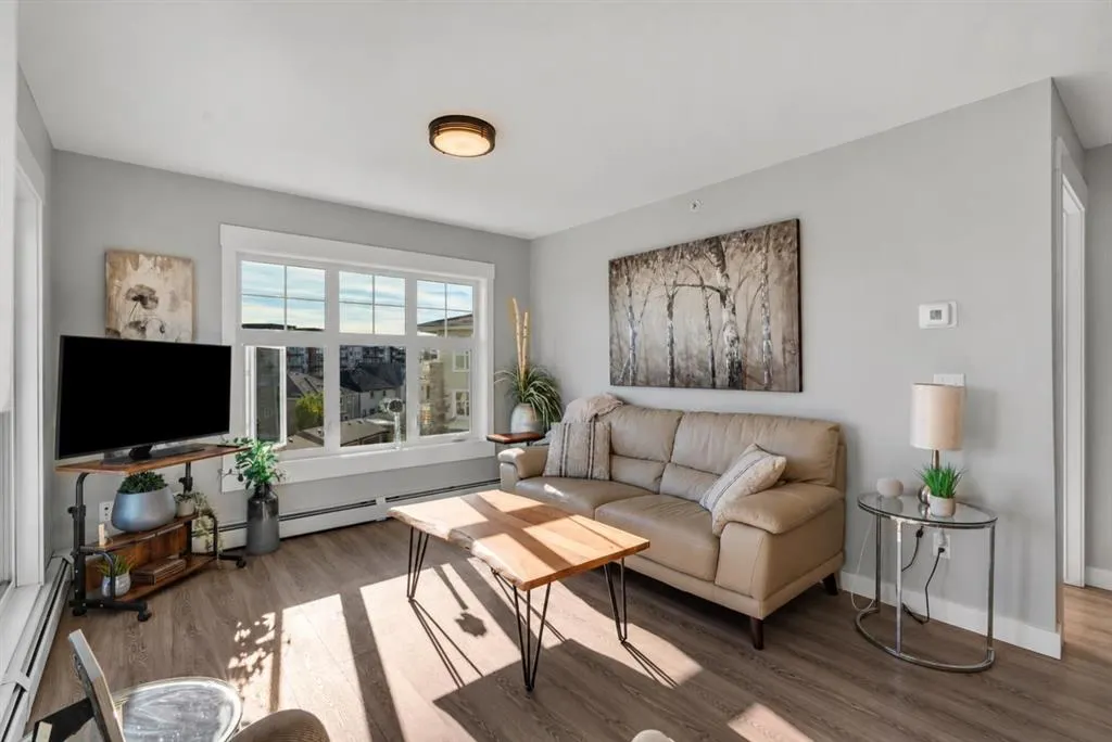 11 Mahogany Row SE #1410