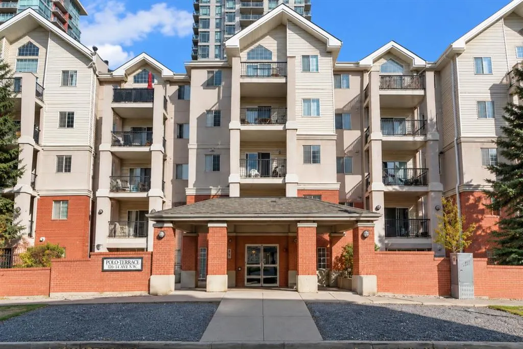 126 14 Avenue SW #417