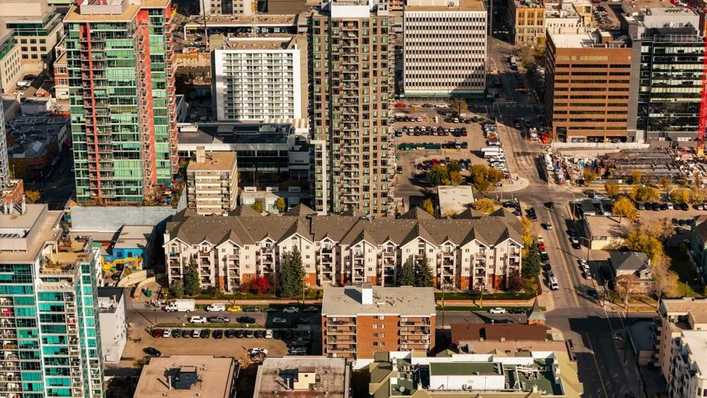 126 14 Avenue SW #417