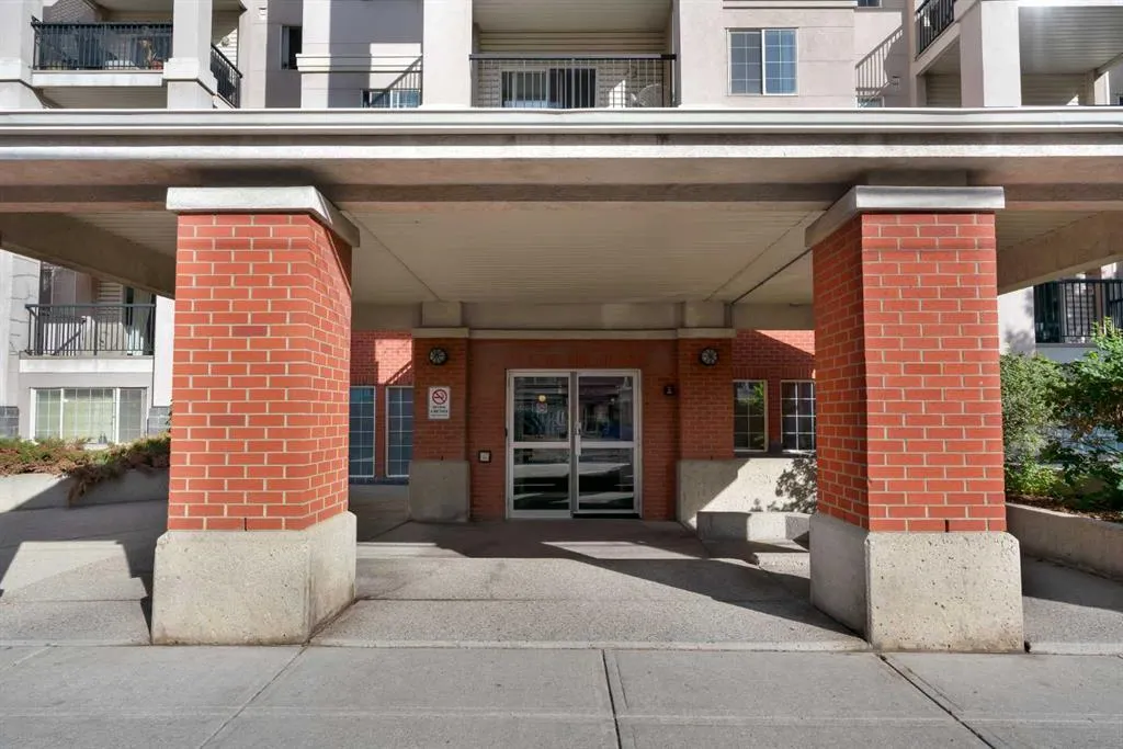 126 14 Avenue SW #417