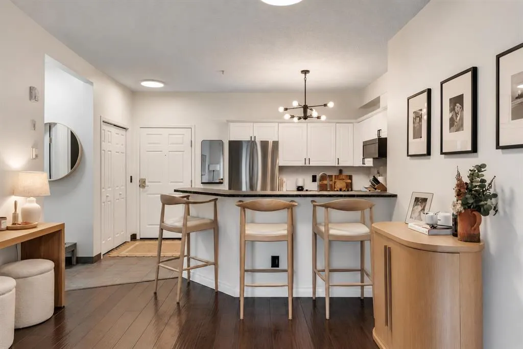 126 14 Avenue SW #417