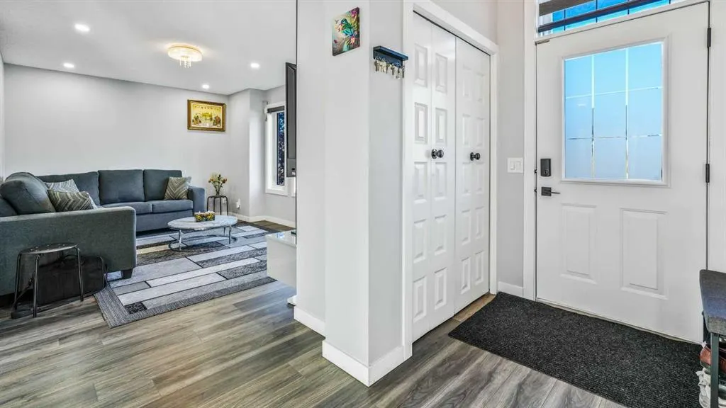 7848 Martha's Haven Park NE