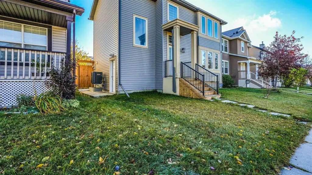 7848 Martha's Haven Park NE