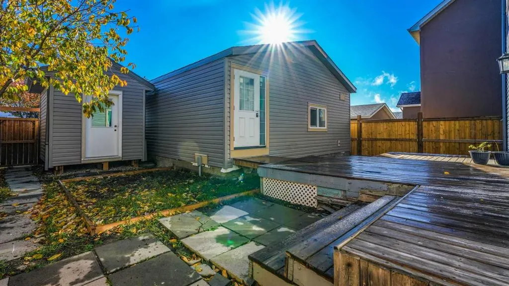 7848 Martha's Haven Park NE