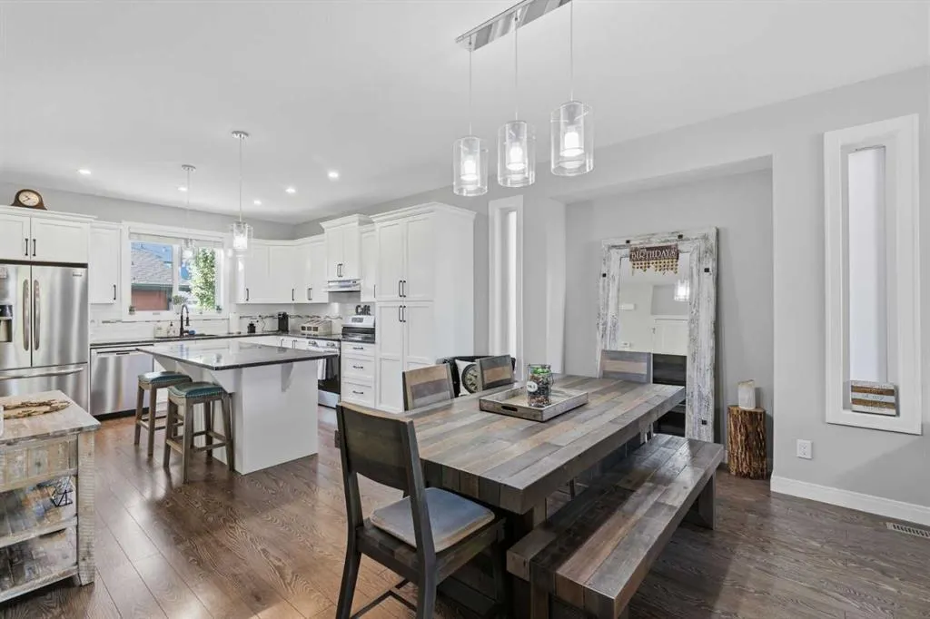 1305 Coopers Drive SW