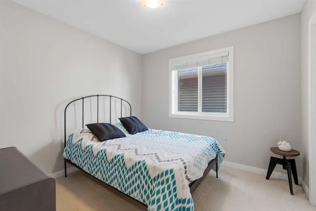 1305 Coopers Drive SW