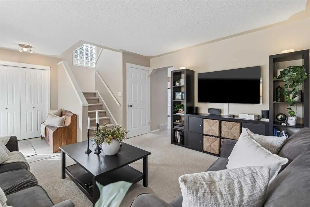 189 Tuscany Valley Way NW