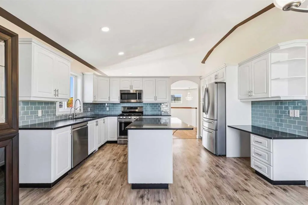 212 Waniandy Way