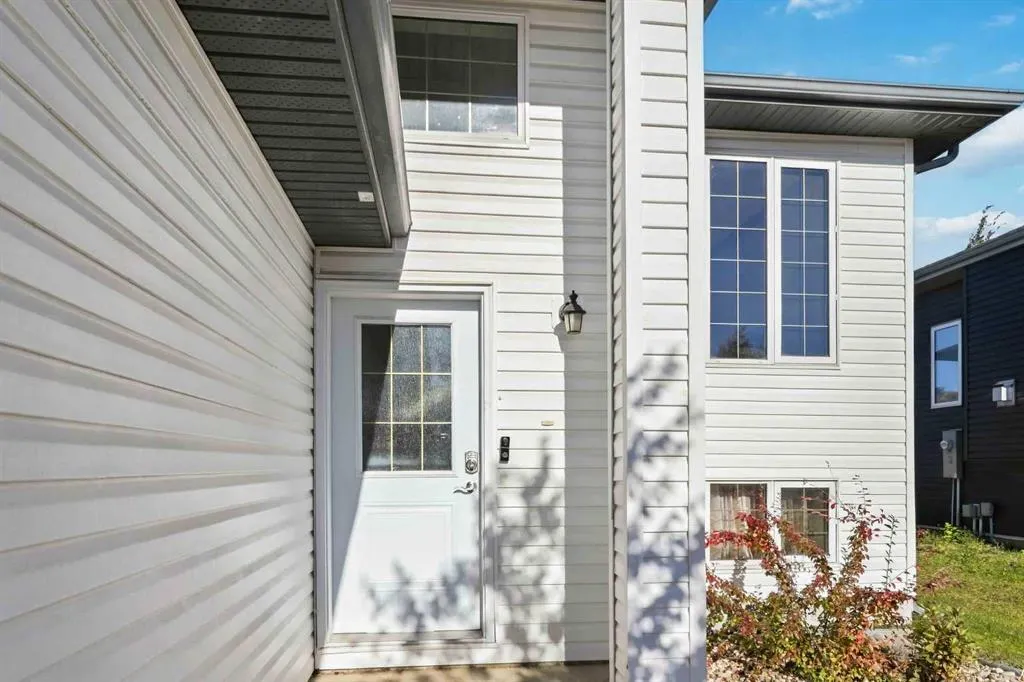 212 Waniandy Way