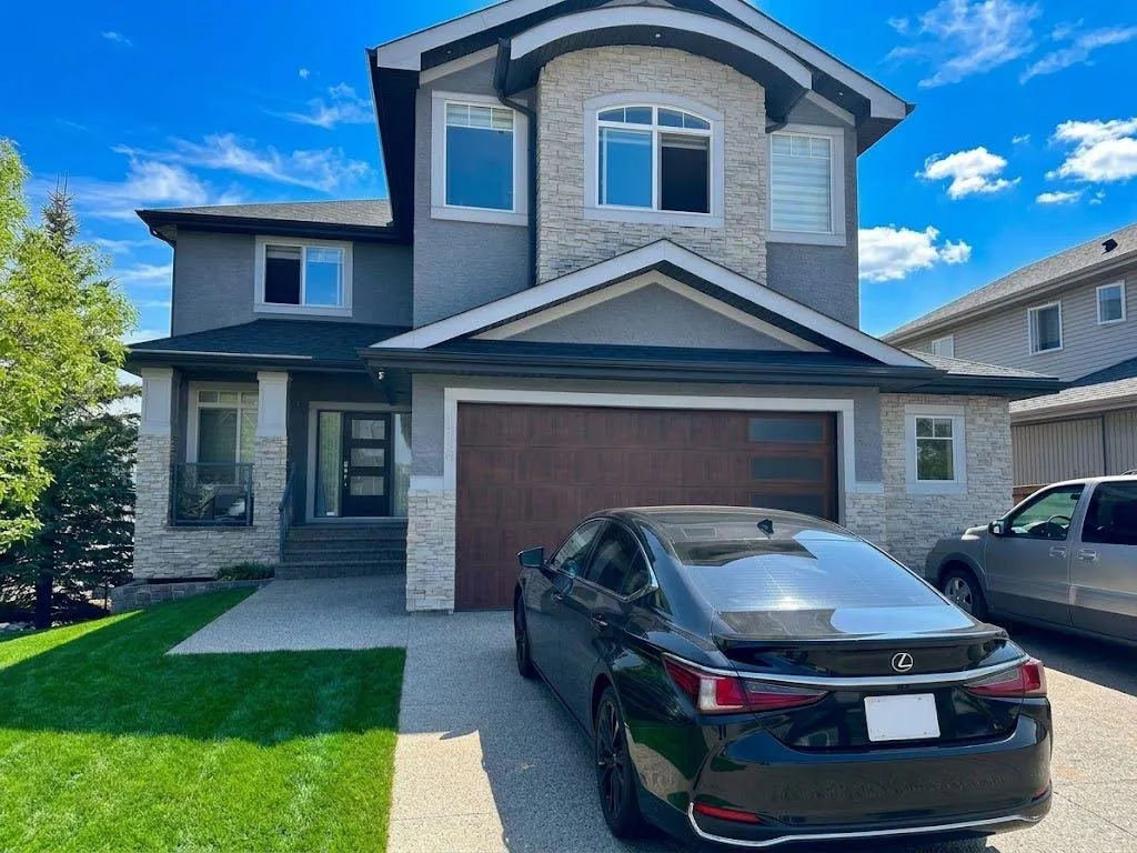 116 Kinniburgh Boulevard