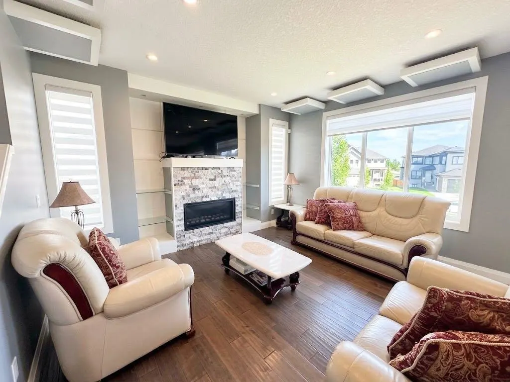 116 Kinniburgh Boulevard