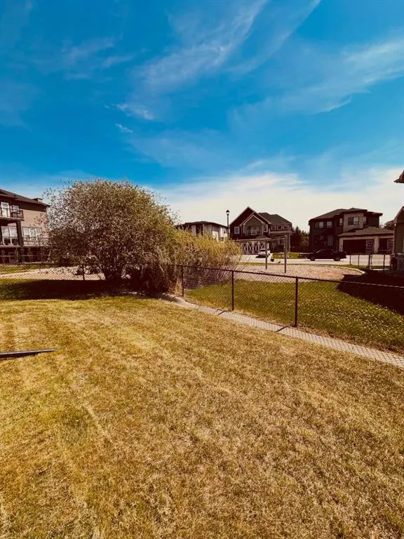 116 Kinniburgh Boulevard