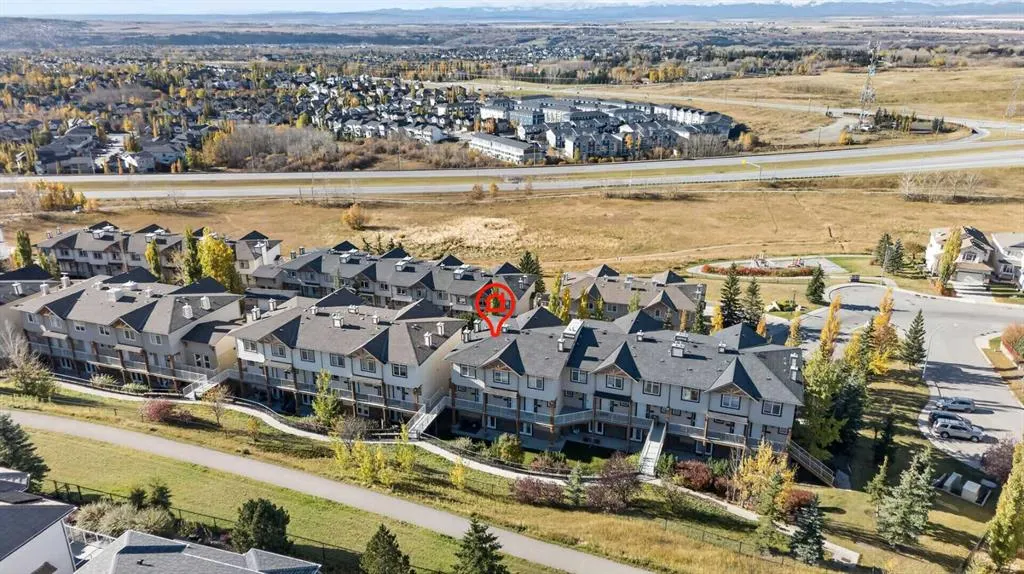 108 Rockyledge View NW #6
