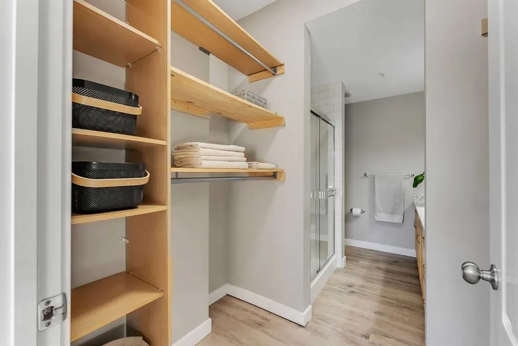 2370 Bayside Road SW #1118