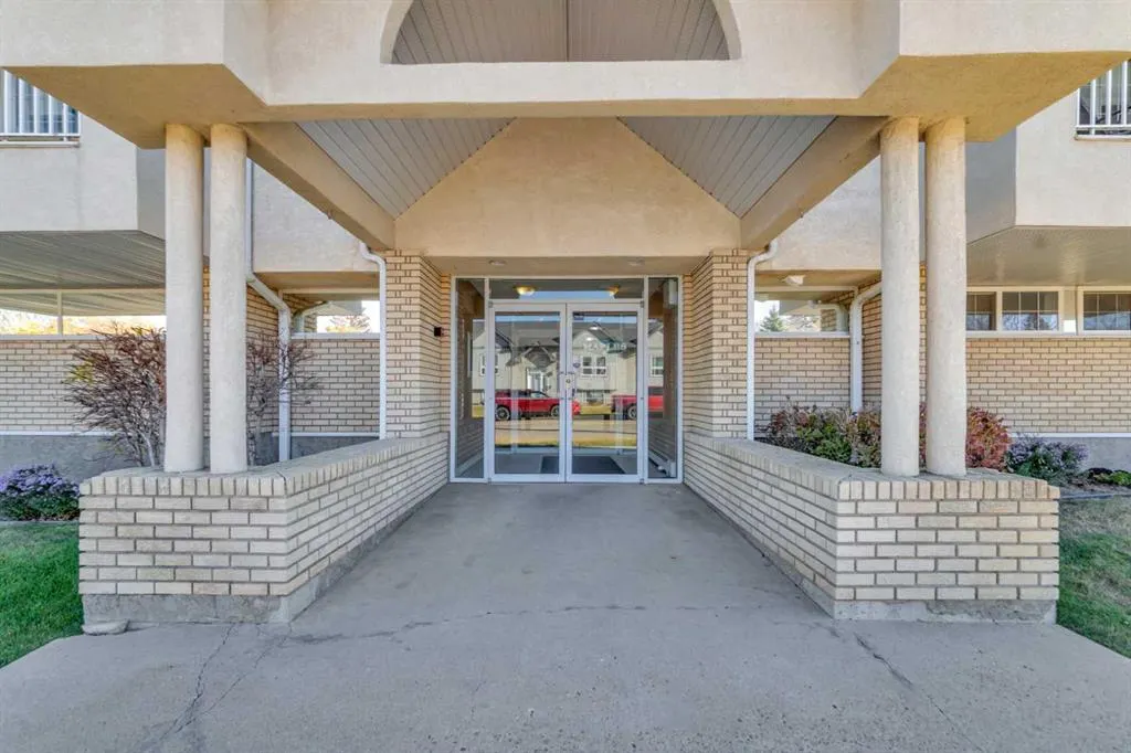 5120 49 Street #104