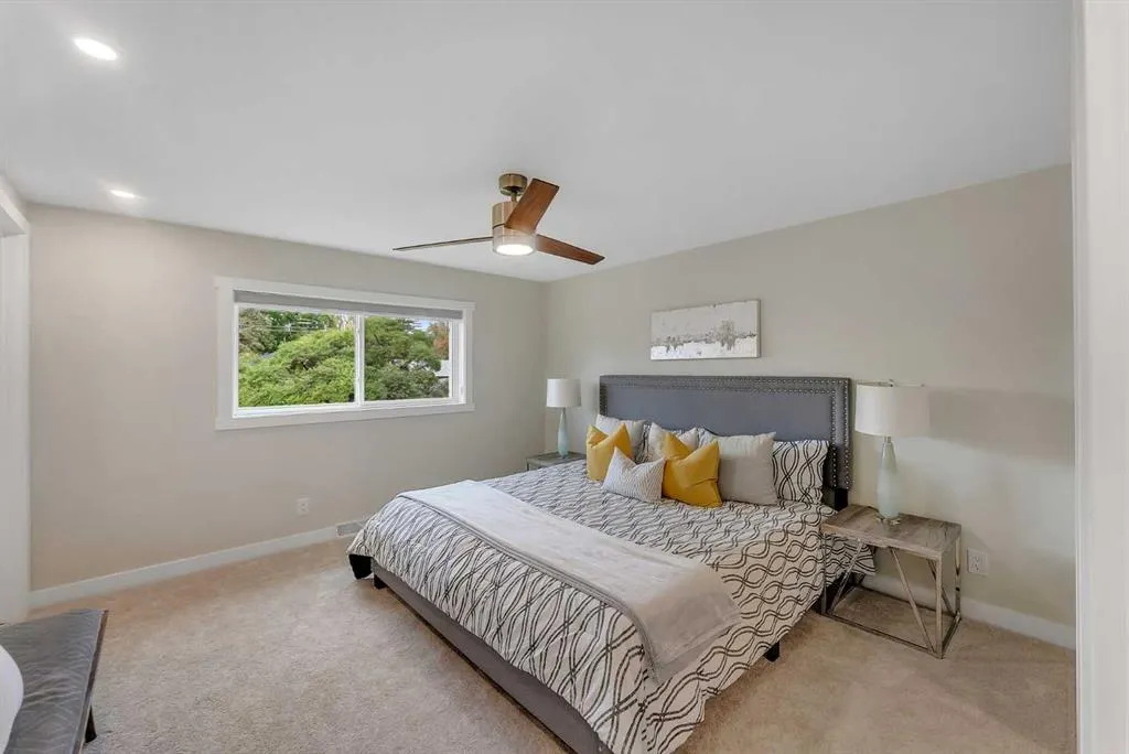 10 Atlanta Crescent SE