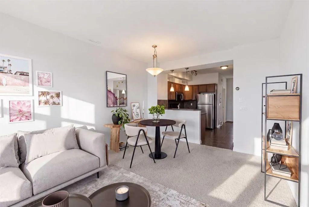 181 Rockyledge View NW #17