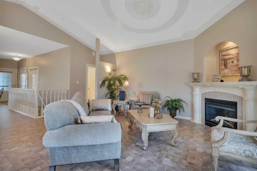 32 Dowler Street #26