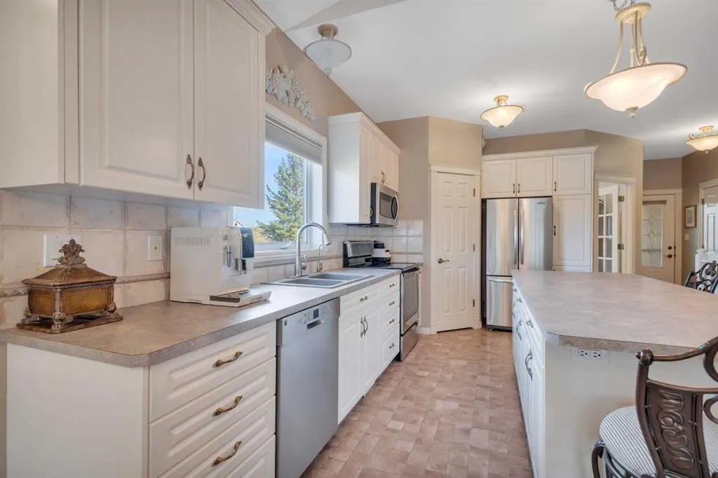 32 Dowler Street #26