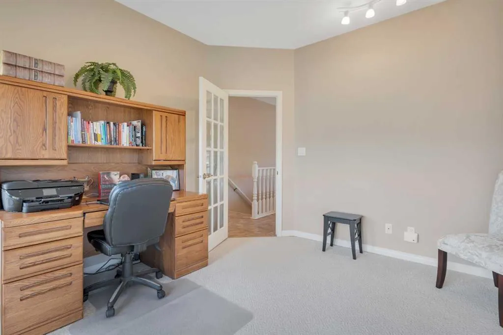 32 Dowler Street #26
