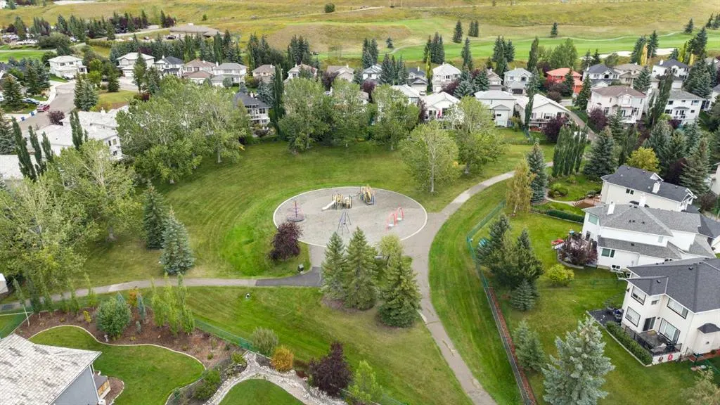 137 Gleneagles View