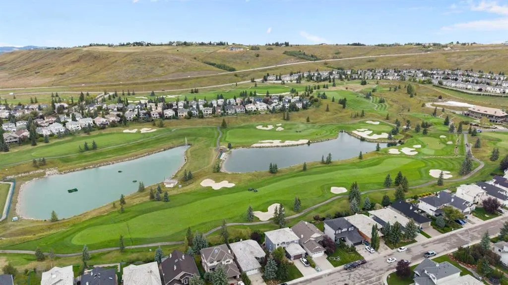 137 Gleneagles View
