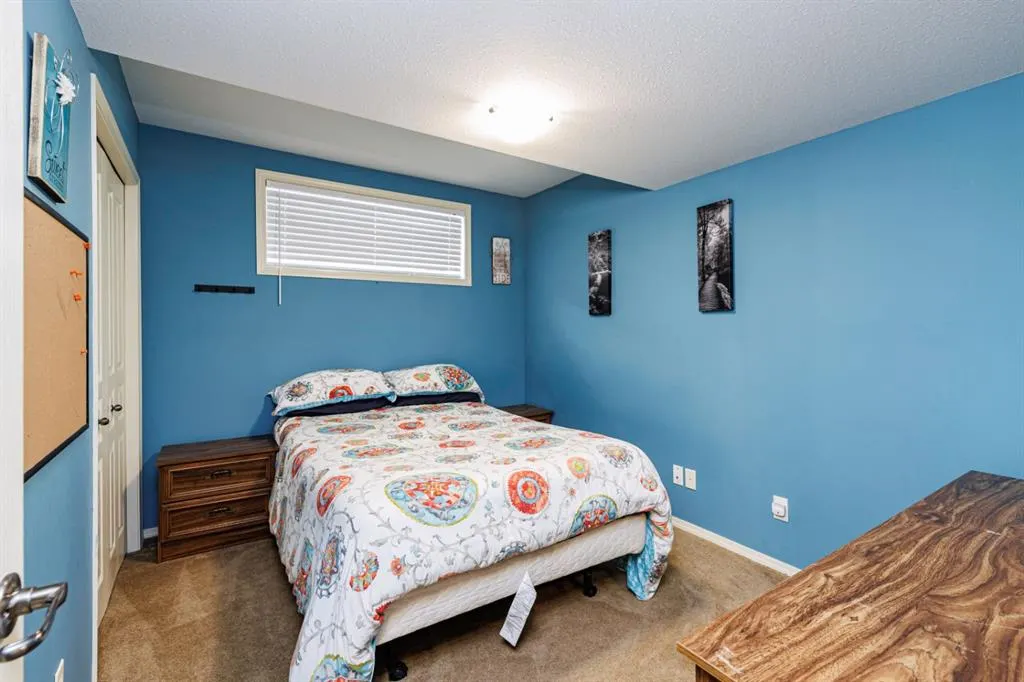 38 Ivany Close