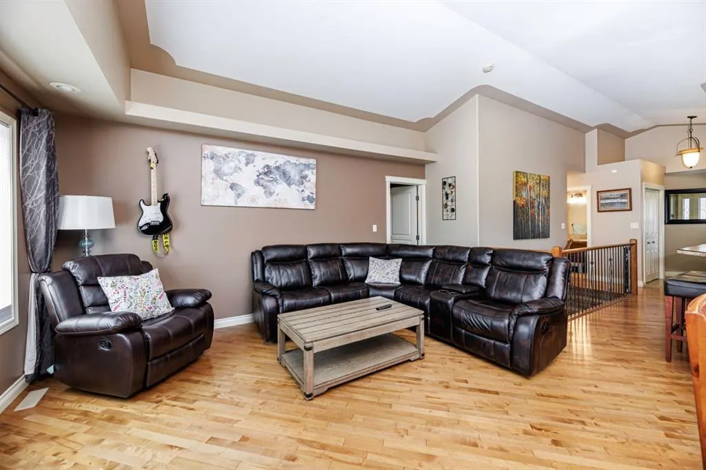 38 Ivany Close