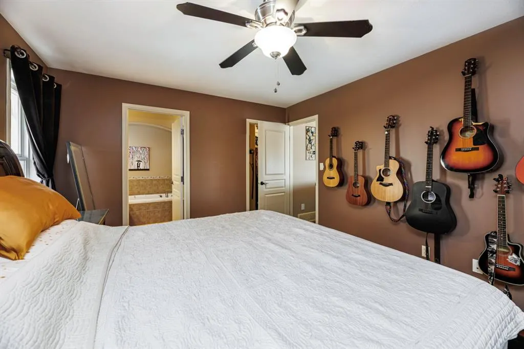 38 Ivany Close