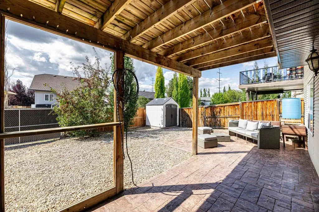 38 Ivany Close