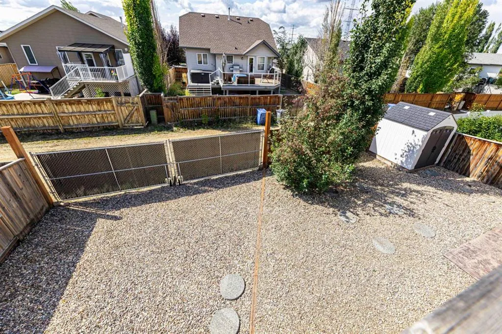38 Ivany Close