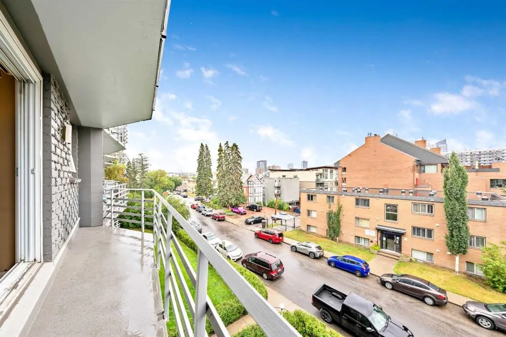 1027 Cameron Avenue SW #408