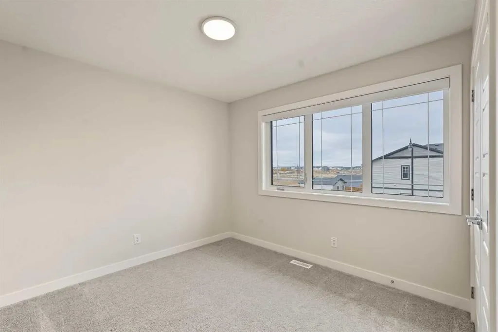 303 Dawson Dock Way