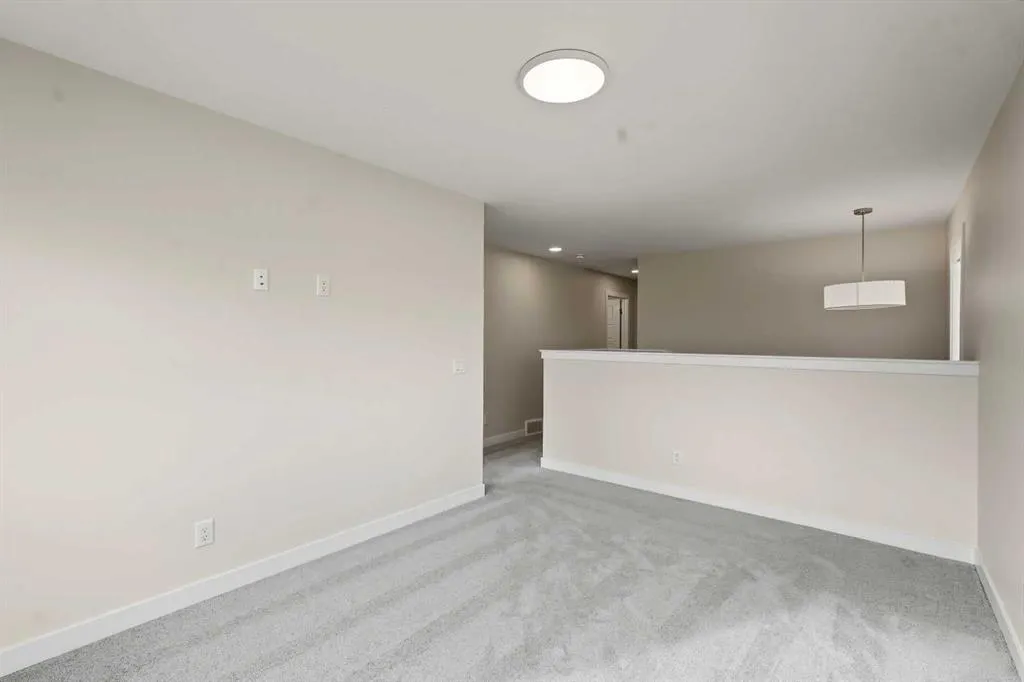 303 Dawson Dock Way
