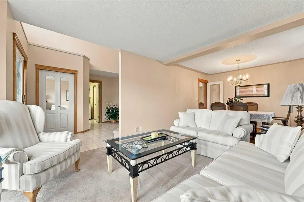 31 Hampstead Close NW