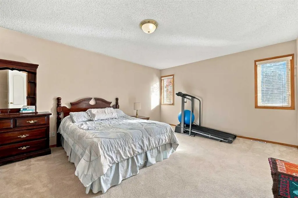 31 Hampstead Close NW