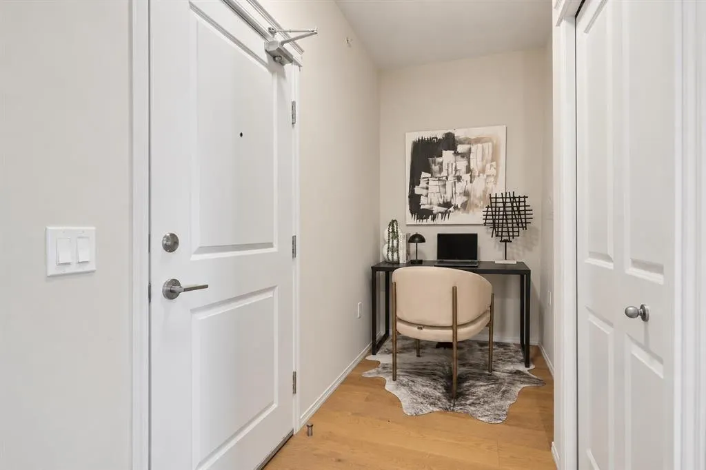 115 Prestwick Villas SE #1410