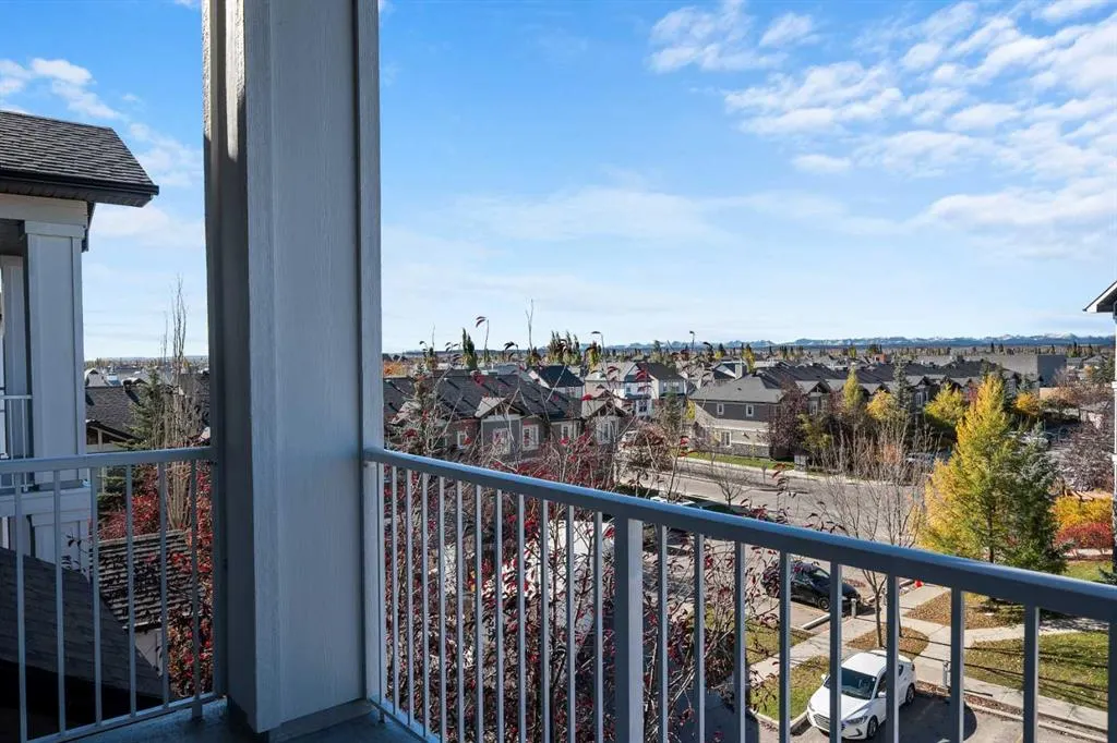 115 Prestwick Villas SE #1410