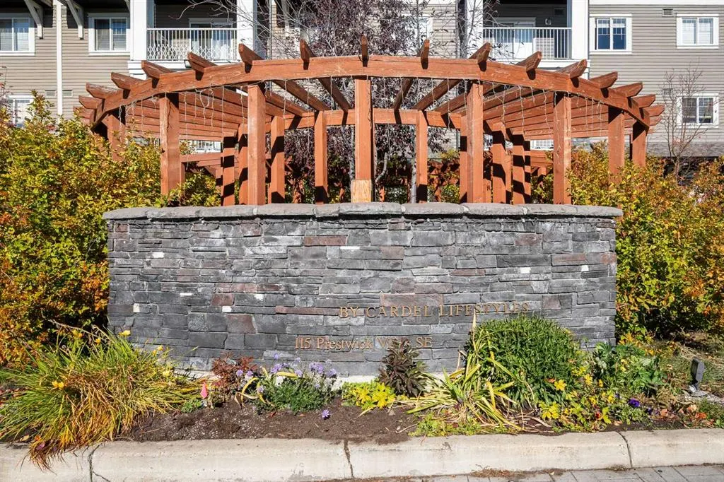 115 Prestwick Villas SE #1410