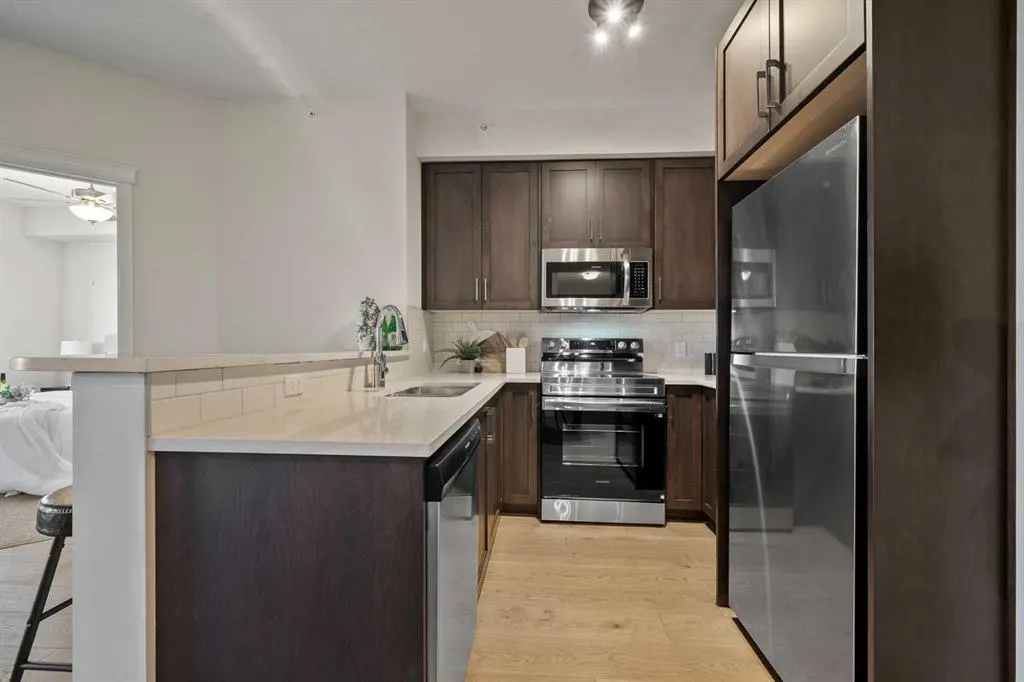 115 Prestwick Villas SE #1410